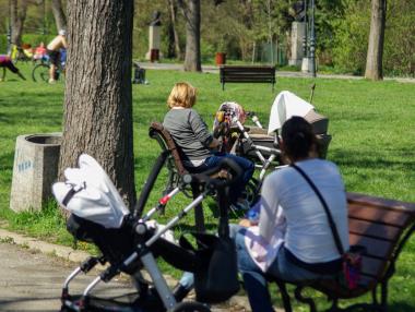 Българките са най-младите майки в Европа