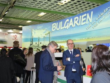 Световни туроператори отчитат 25% ръст на записванията за България