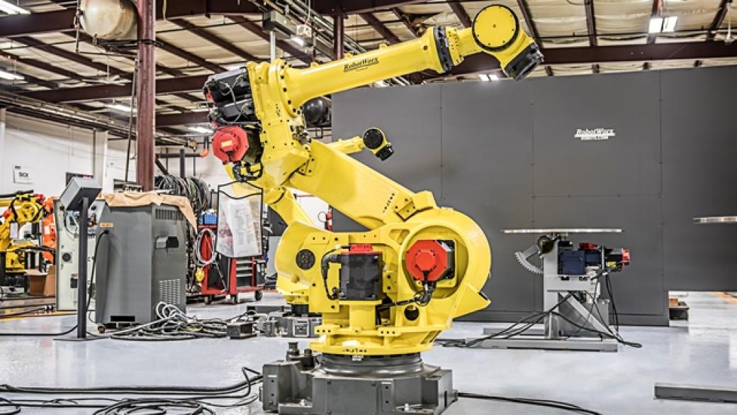 Завод в Шанхай ще замени всички работници с роботи