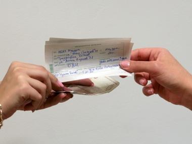 Лични лекари таксуват медицински бележки и болнични за деца