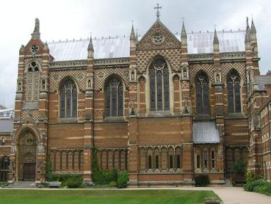 Университетът в Оксфорд е изправен пред големи проблеми заради Brexit