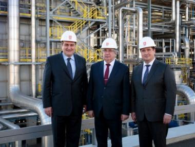 Руският посланик посети рафинерията „Лукойл Нефтохим Бургас“