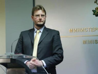 Цялото ръководство на консолидационната компания е сменено