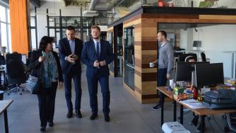 Община Бургас ще създава споделени работни пространства