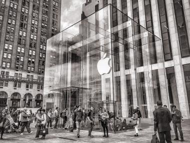 Хакери твърдят, че са разбили Apple