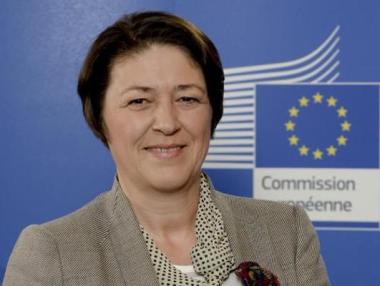 Еврокомисарят по транспорта призова за общоевропейска система за пътни такси