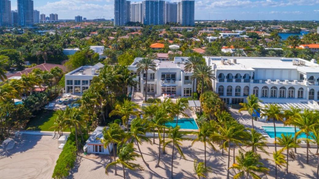 Томи Хилфигър продава необичайно имение в Маями