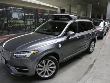 Uber стартира отново тестовете на автономни коли