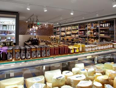 €5000 глоба и затваряне на магазини в Гърция, ако не издават касови бележки