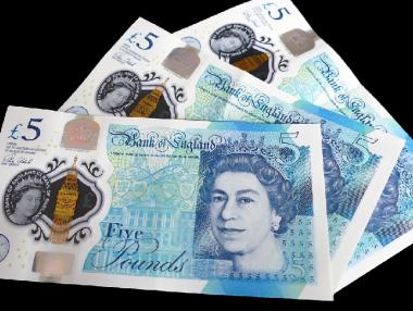 Паундът падна преди началото на Brexit