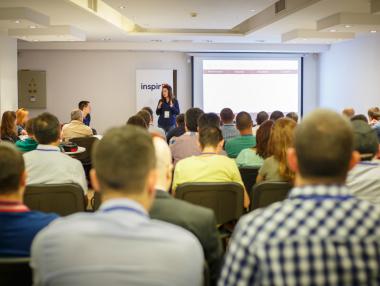 Стартира кандидатстването за безплатната Лятна DBA Академия