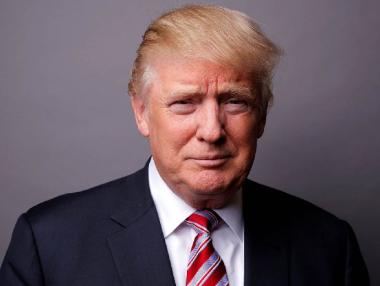 Рейтингът на Тръмп записа нов антирекорд