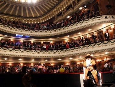 Операта привлича все повече чужди туристи в България