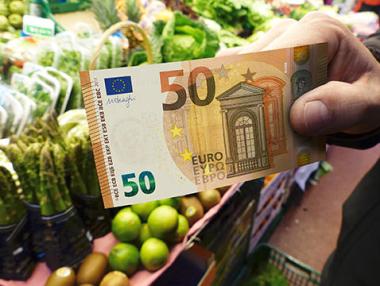 Новите 50 евро вече са в обращение