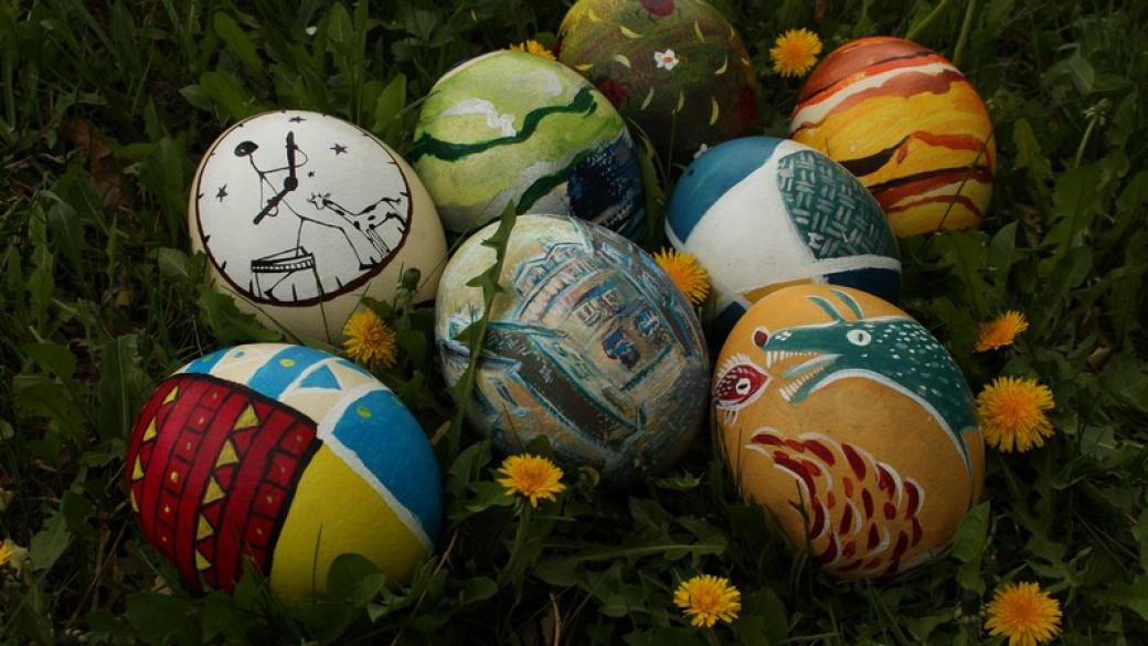 Софийският зоопарк предлага изрисувани щраусови яйца за Великден