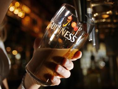 Brexit може да предизвика вдигане на цената на бира „Гинес“