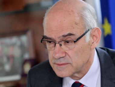 Иванов: Ще търсим начин да свалим цената на газа през есента