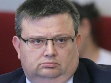 Прокуратурата иска конкретни случаи на злоупотреби при санирането