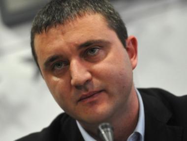 Горанов: Минималната пенсия може да се увеличи до 200 лв.