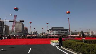 Северна Корея откри комплекс с небостъргачи