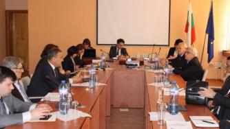 МИ: България става регионален център на цифровата икономика