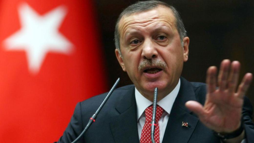 Първите резултати показват категоричен успех за Ердоган на референдума