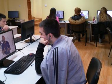 Десетокласниците ще държат изпит по компютърни умения