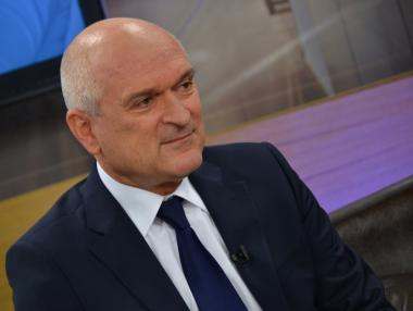 Главчев: Ще настояваме да се приемат въпросите от референдума