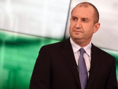 Радев започва консултации за съставяне на нов кабинет