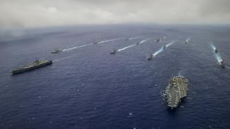 Самолетоносачът „Карл Винсент“ скоро ще бъде до Северна Корея