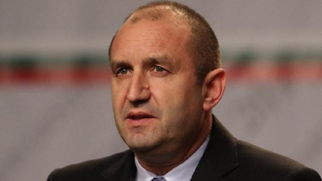 Румен Радев връчва мандата на Борисов в четвъртък