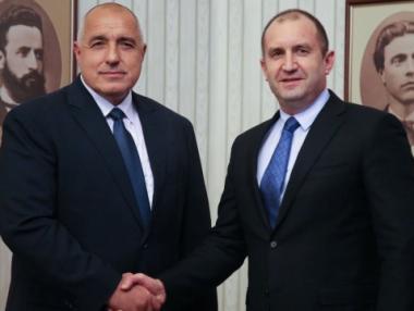 Президентът връчи мандат на ГЕРБ, премиер ще бъде Бойко Борисов