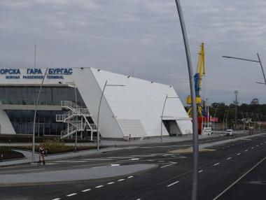 Порт Бургас обяви търгa за наем на ресторанта в Морска гара