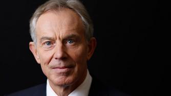 Тони Блеър се връща в британската политика