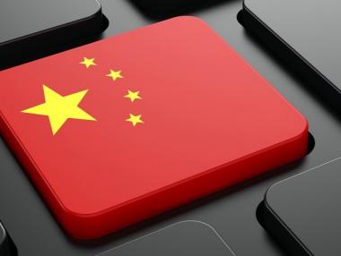 Китай затяга контрола върху онлайн новините и интернет доставчиците