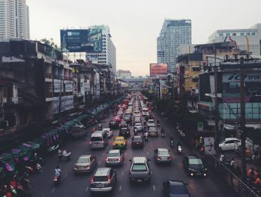 Индия ще продава само електрически коли от 2030 г.