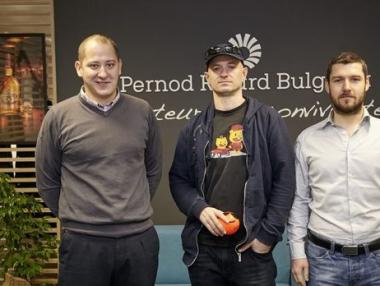 Trener.football променя треньорската професия