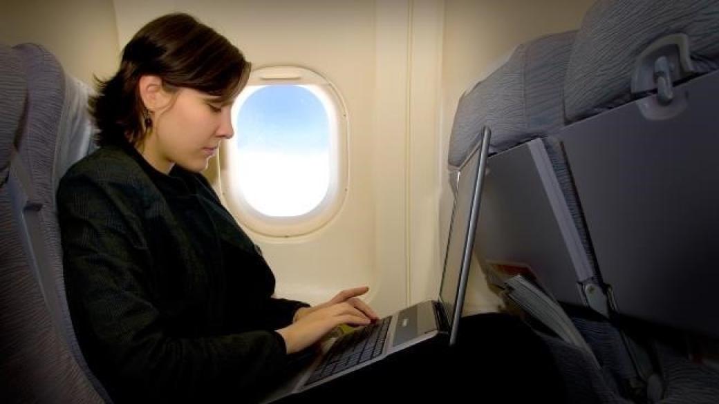 САЩ готвят забрана за лаптопи и таблети в полетите от Европа