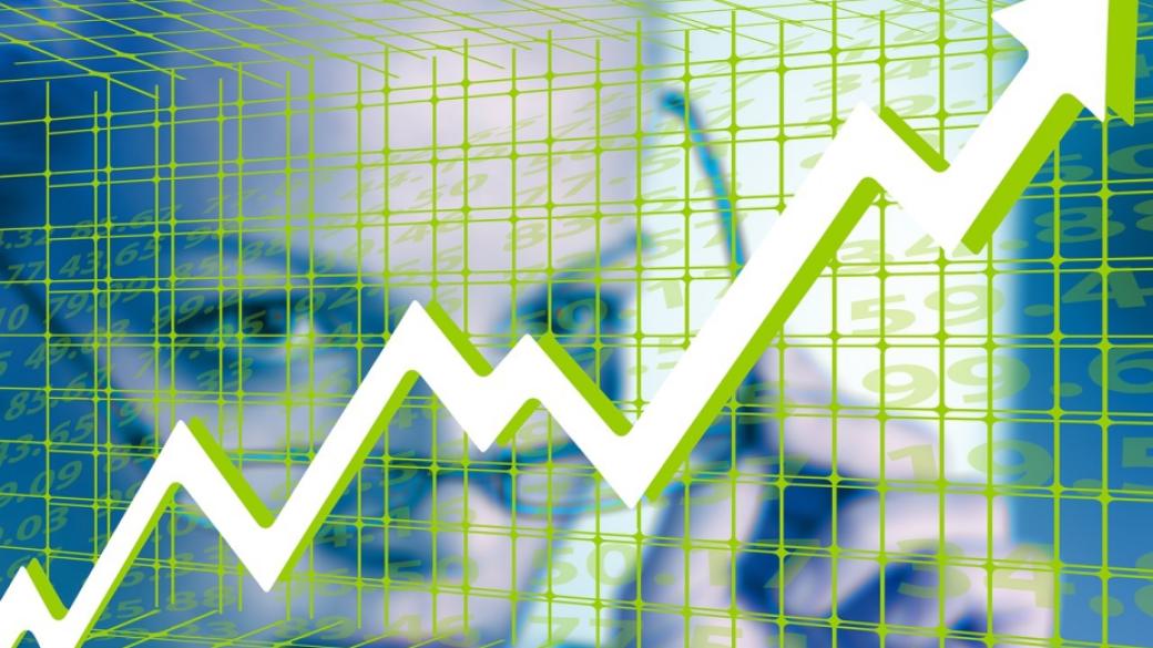 Икономиката на България расте с над 3% за шесто поредно тримесечие