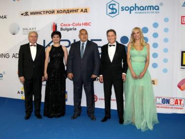 Балът на КРИБ събра бизнес елита на България