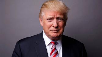 Тръмп тръгва на първата си международна обиколка