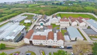 Британски затвор първи изгради анти-дрон щит