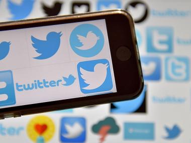 Twitter обмисля платена версия на услугата