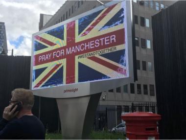 Опасност от нов атентат затвори туристически атракции в Лондон