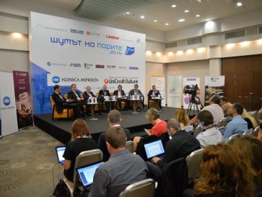 Представиха програмата и лекторите във втория ден на „Шумът на парите“ 2017