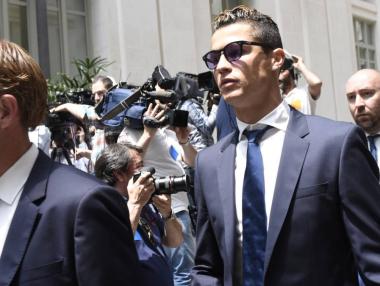 Испания обвинява и Роналдо в данъчни измами