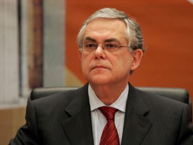 Взрив в колата на бивш гръцки премиер