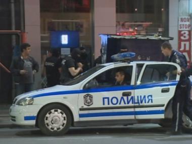 Разбиха група за трафик на мигранти през Летище София