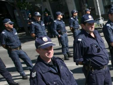 МВР търси да назначи спешно 650 полицаи