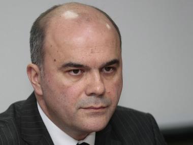 Бисер Петков: Минималната пенсия става 200 лв. от 1 октомври